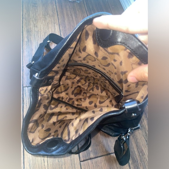 Black shoulder bag Aimee kestenberg fold over bag - Picture 9 of 15